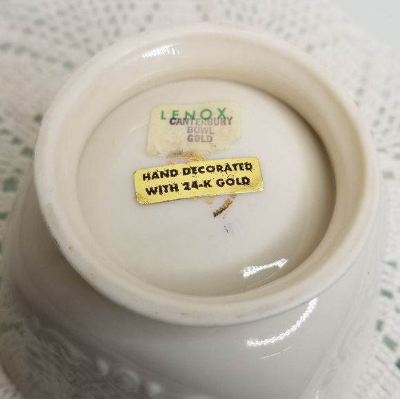Lenox Canterbury Bowl Hand Decorated Cream Ivory 24K Gold Trim 3"H x 4.25"W - Picture 5 of 6